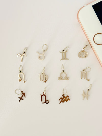 Sternzeichen Handy Charm. Dein astrologisches Symbol fürs Smartphone.
