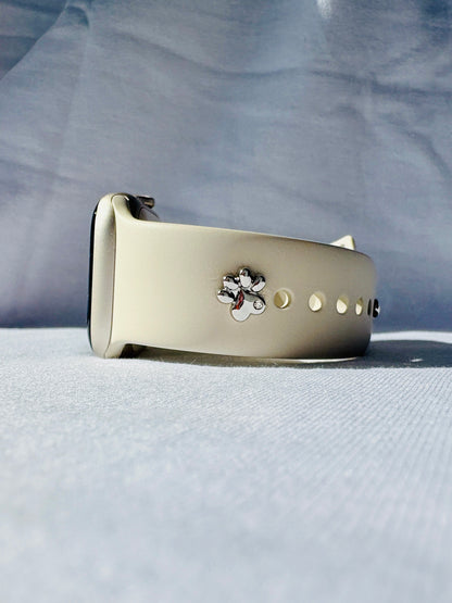Pfote Watch Charm. Stille Tierliebe fürs Handgelenk.
