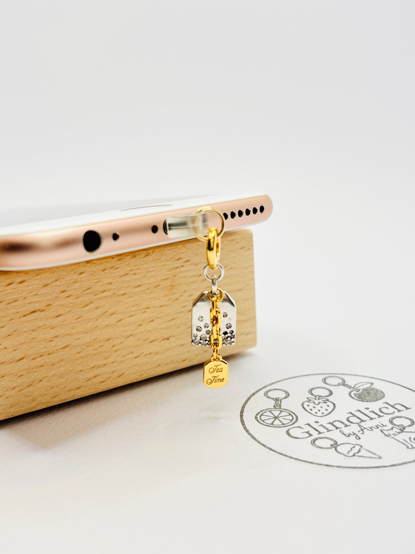 Teebeutel Handy Charm. Für alle, die Ruhe zelebrieren.