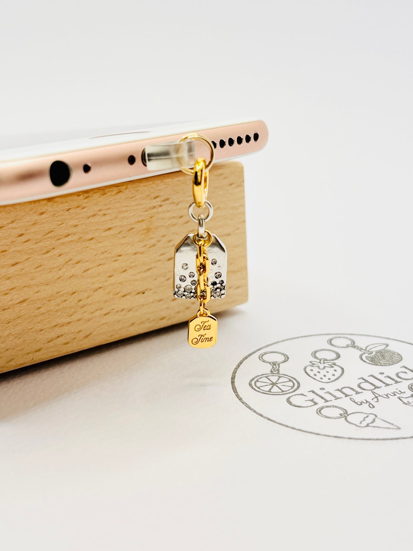 Teebeutel Handy Charm. Für alle, die Ruhe zelebrieren.