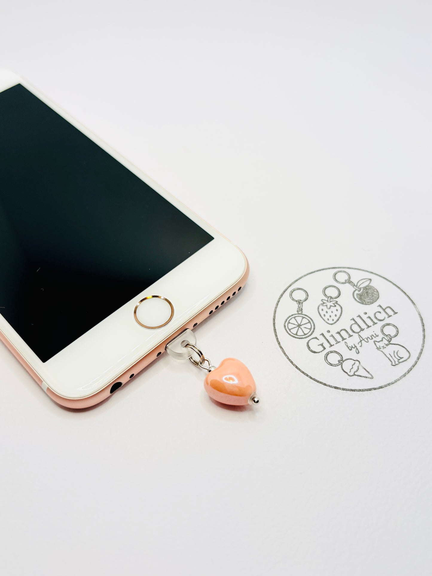 Herz Mini Charm. Für alle, die Liebe in jeder Form tragen.