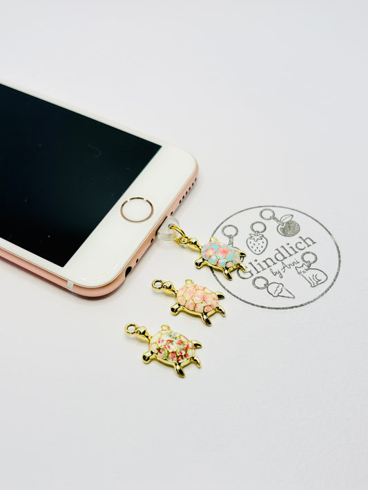 Schildkröte Mini Charm. Für alle, die es langsam und liebevoll mögen.