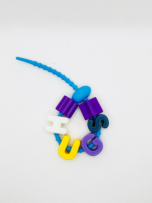 Acryl Buchstaben mit Silikonband. Bunt schrill