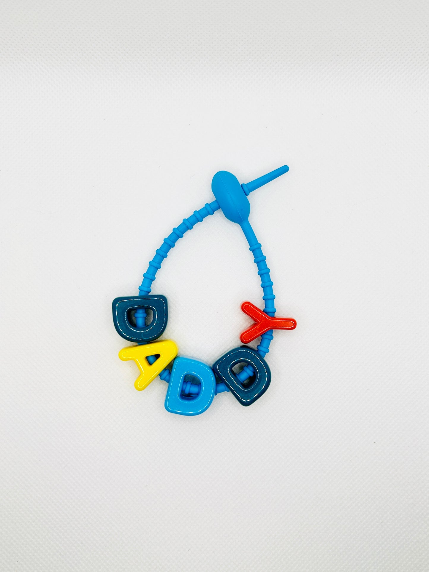 Acryl Buchstaben mit Silikonband. Bunt schrill