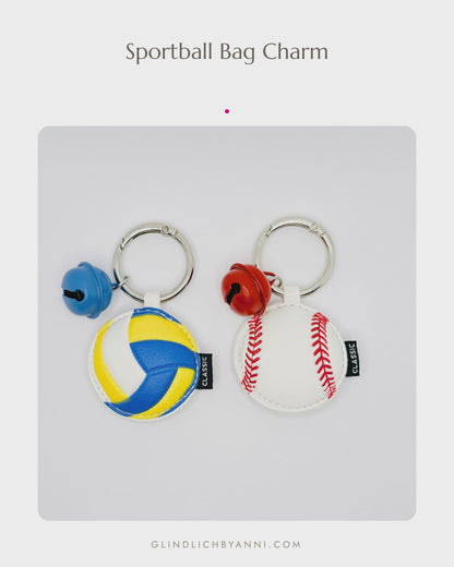 Sportball Bag Charm. Für alle, die ihre Leidenschaft für Sport sichtbar tragen.